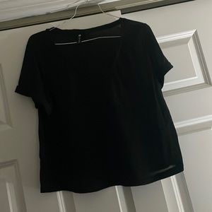 Black tee shirt